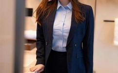 俄罗斯XX性幻女18